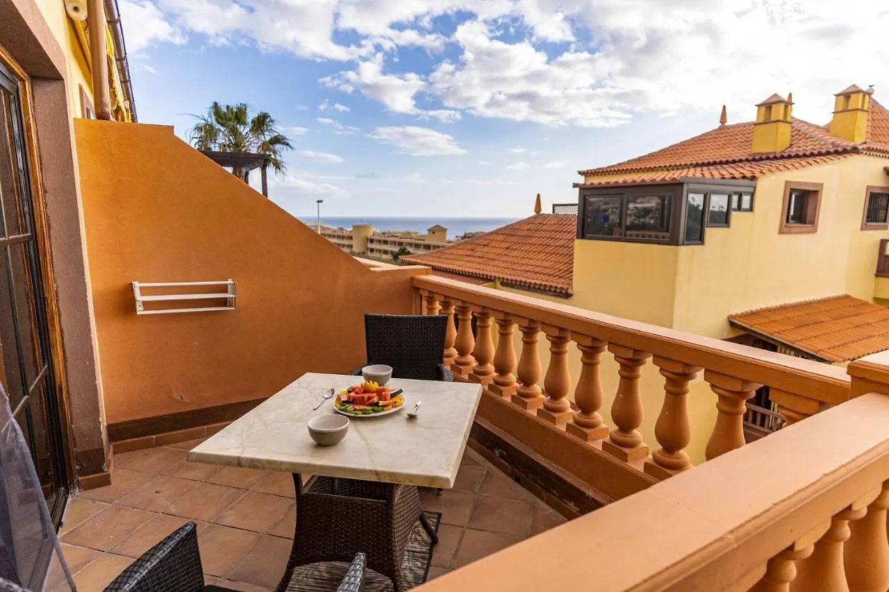 Precioso Apartamento Con Terraza Y Vistas Al Mar En Costa Adeje - Playa El Duque Apartment  Costa Adeje (Tenerife)