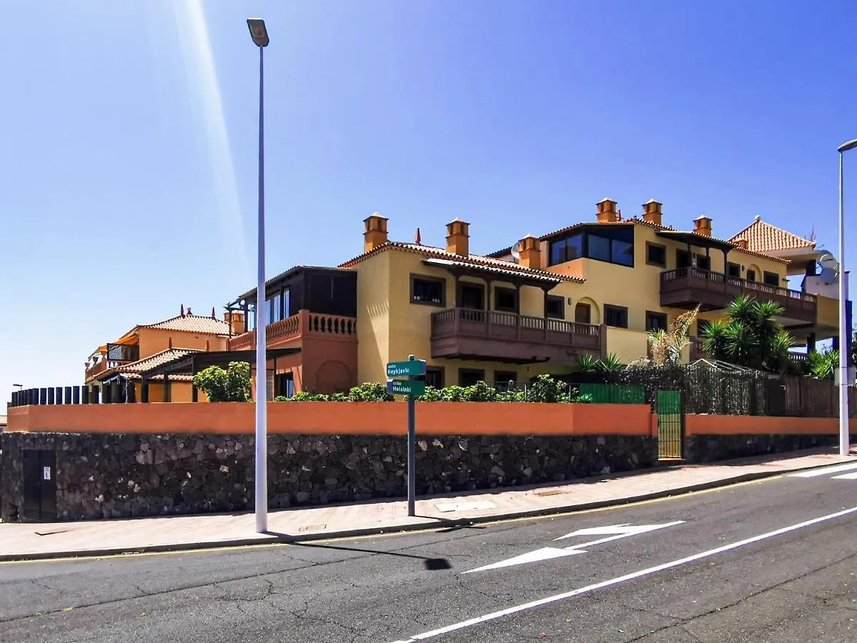 Precioso Apartamento Con Terraza Y Vistas Al Mar En Costa Adeje - Playa El Duque Apartment 0*, Costa Adeje (Tenerife) Spain