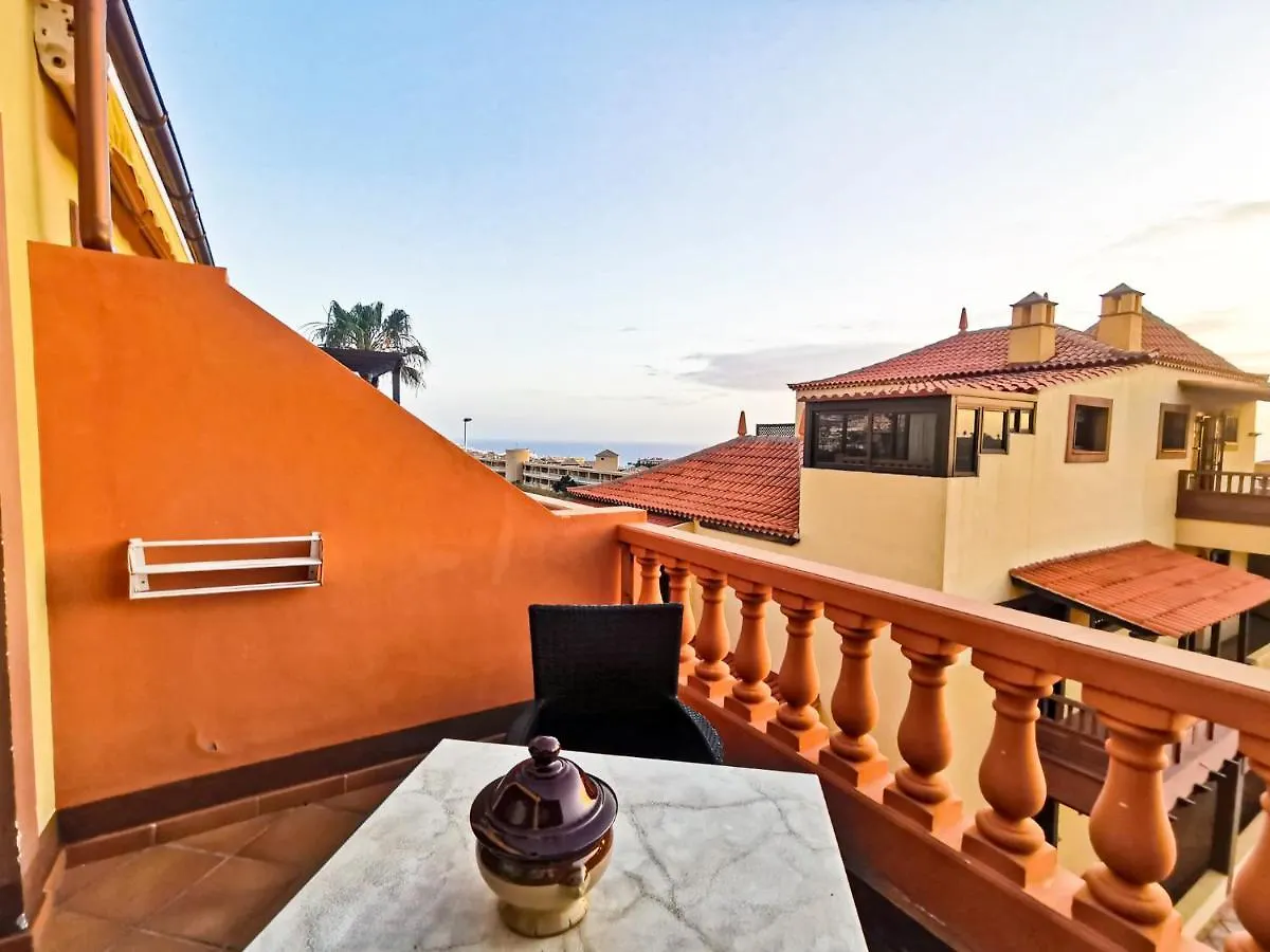 Precioso Apartamento Con Terraza Y Vistas Al Mar En Costa Adeje - Playa El Duque Apartment 0*, Costa Adeje (Tenerife)