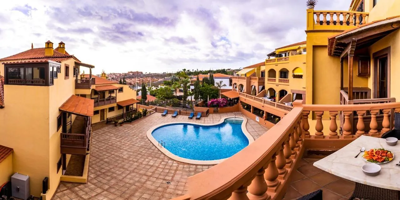 Precioso Apartamento Con Terraza Y Vistas Al Mar En Costa Adeje - Playa El Duque Apartment
